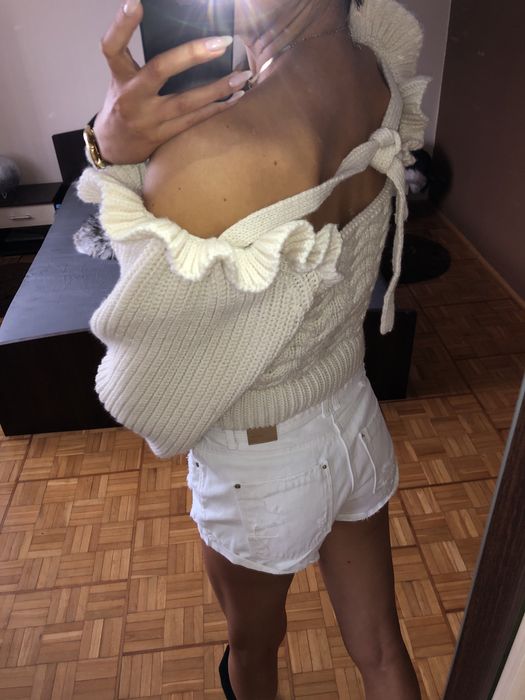 Zara sweter warkocz kwadratowy dekolt crop top falbany