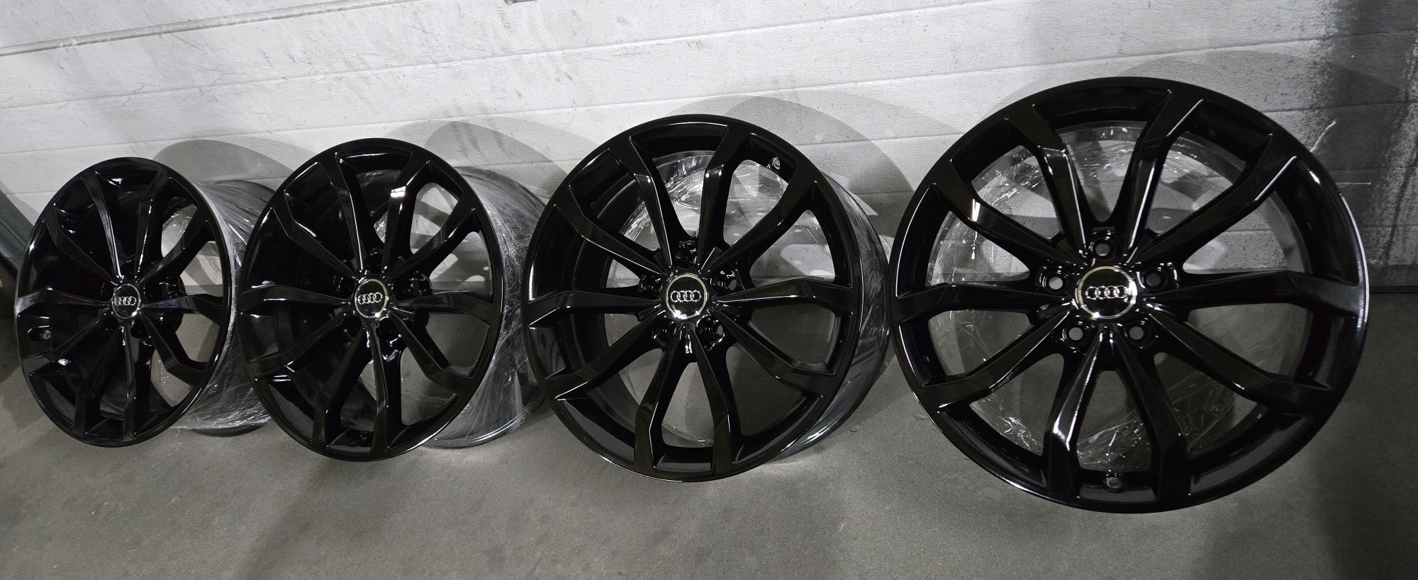 18 5x112 OEM Audi a3 a4 b7 b8 b9 a5 a6 c6 c7 c8 Q3 Q5 po renowacji