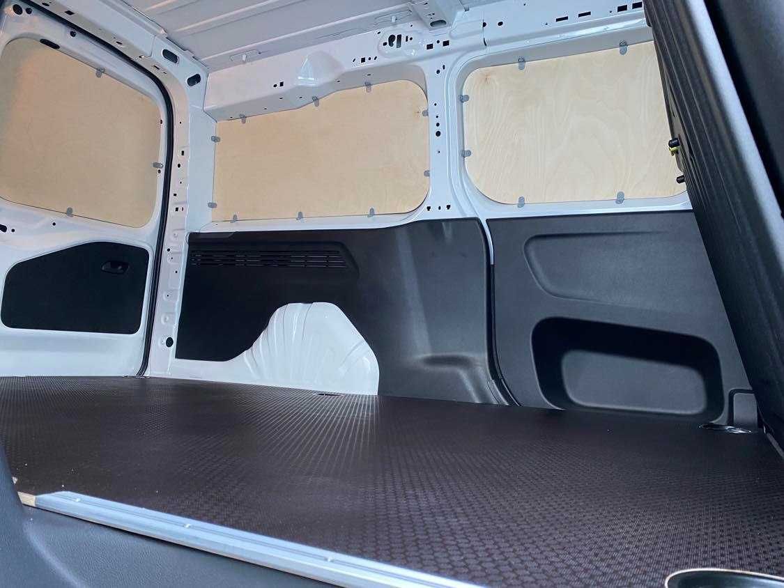 Zabudowa Busa Sufit z plastiku Citroen Berlingo K9 L2H1 Wysyłka Gratis