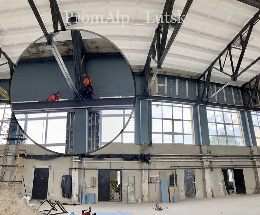 Висотні роботи. Промислові альпіністи. Верхолази.