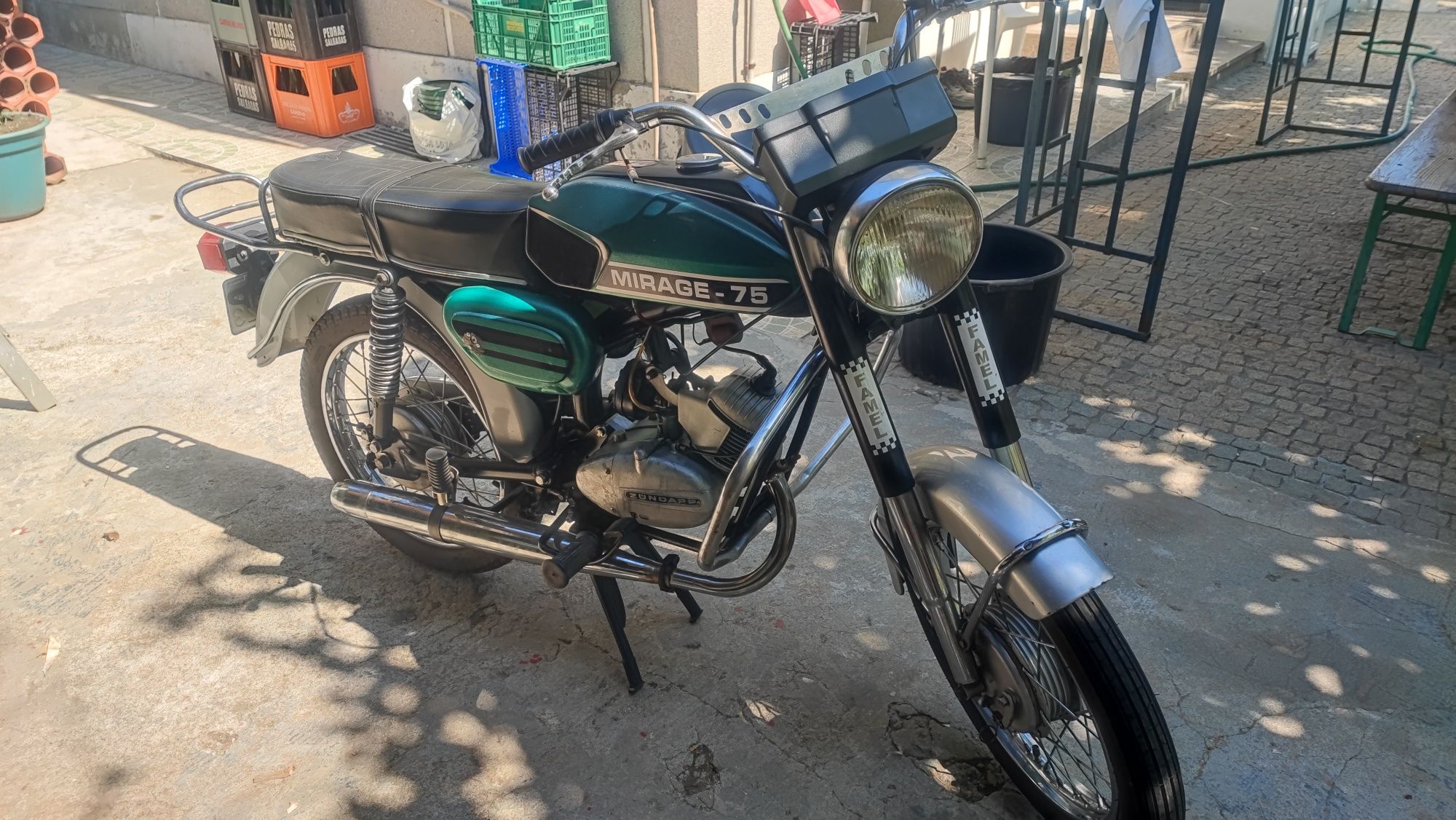 Vendo Famel mirage 75