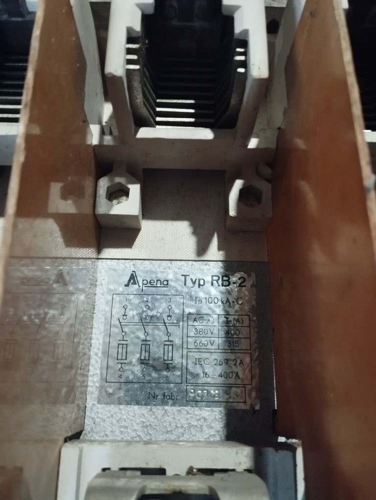 Rozłącznik bezpiecznikowy 400 A Apena RB2 RB 2
