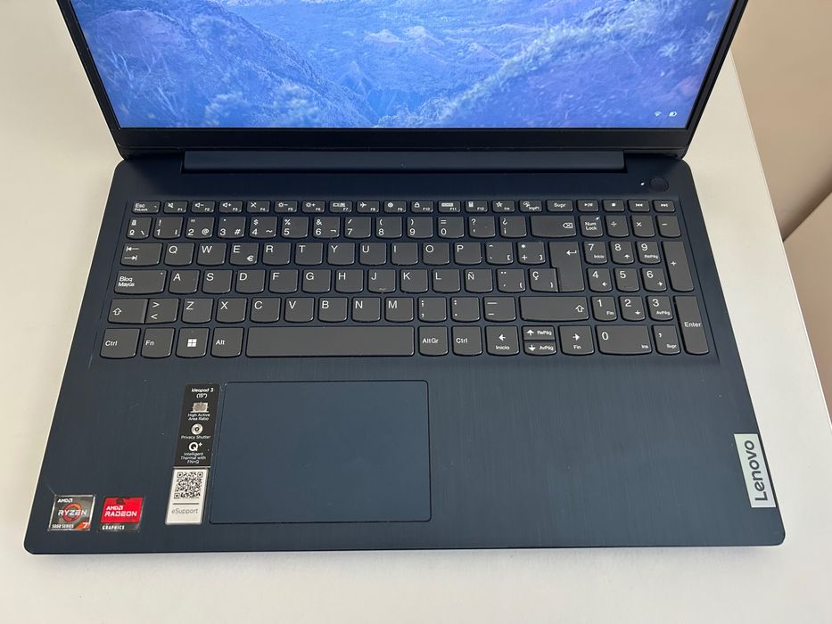 Ideapad 3 15’ Lenovo