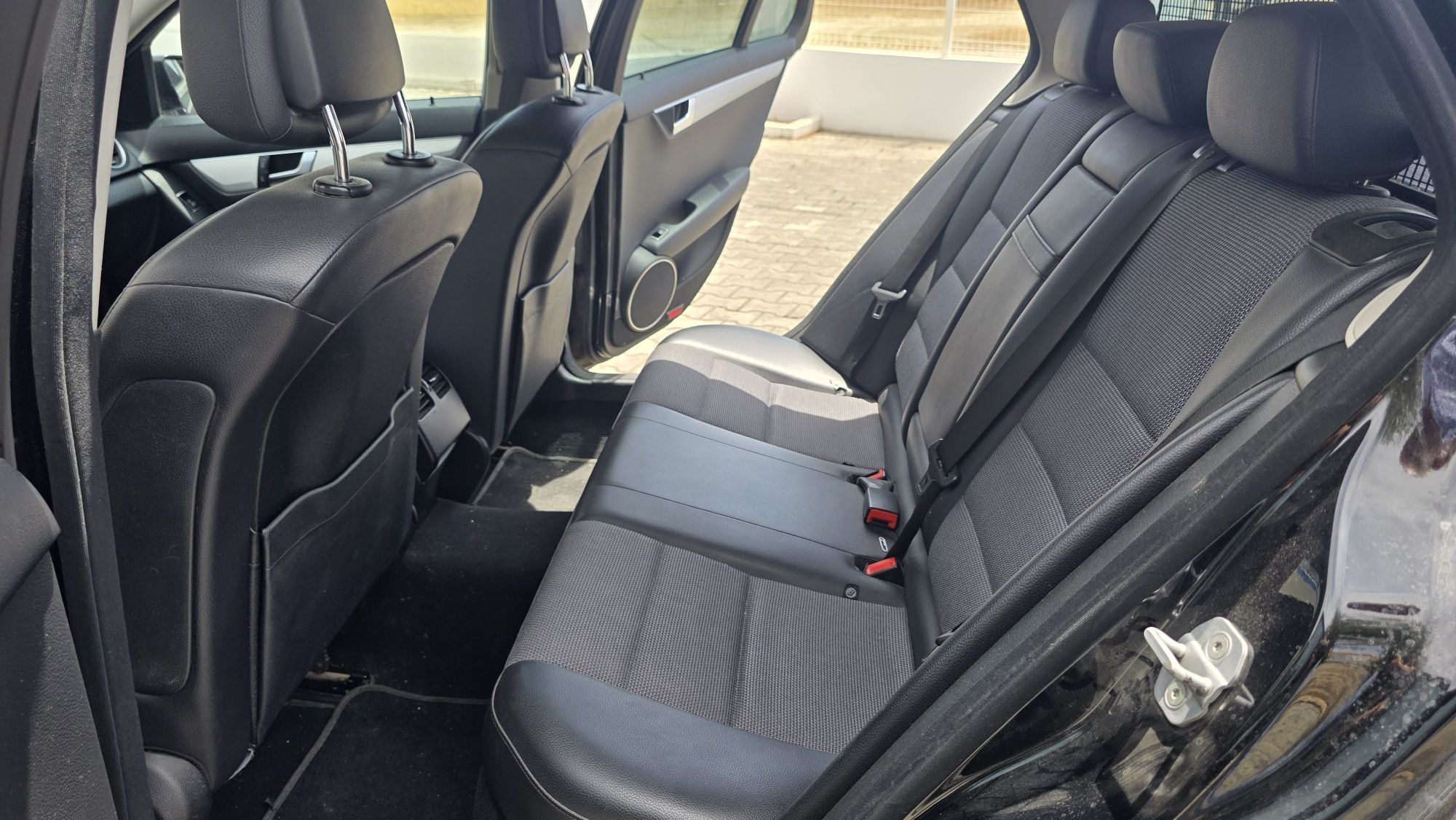 Mercedes 220 Avantegrade
