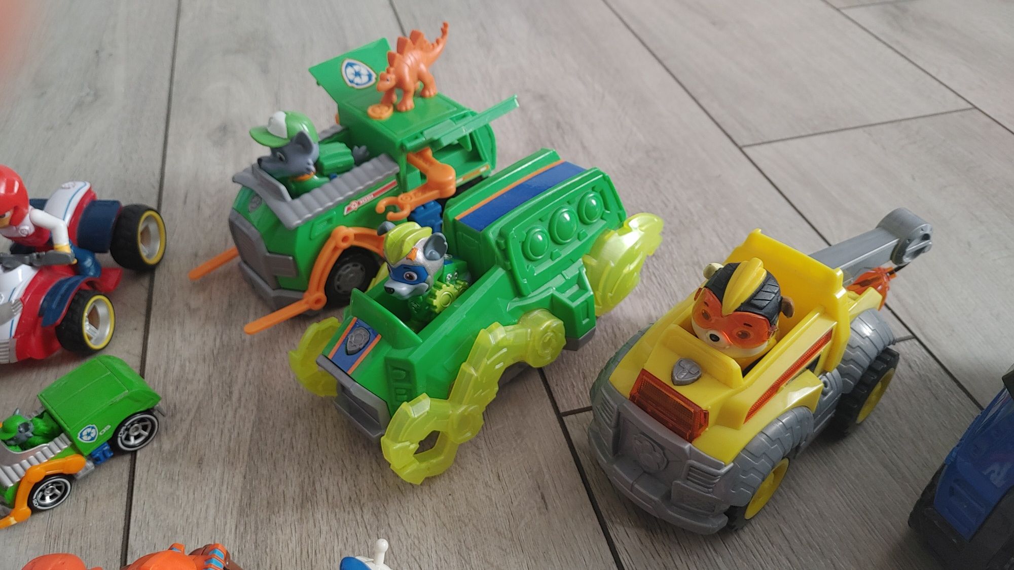 Psi patrol zestaw zabawki chase rubble zuma  skye
