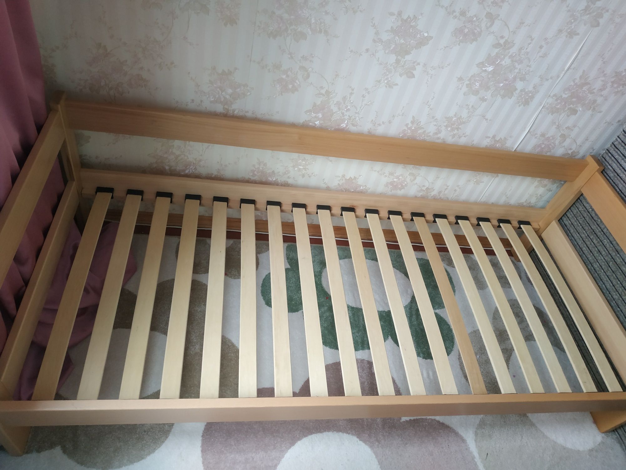 Ліжко дерев'яне з матрацом Велам Агат  190*80