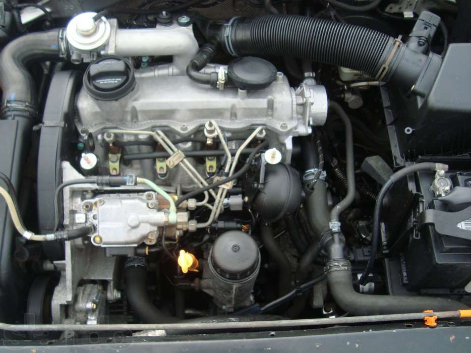 Двигатель мотор 1.9TDI AHF AGR ASV ALH Seat Шкода Октавия Тур Golf