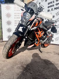 Мотоцикл KTM 390 Duke 2016 рік