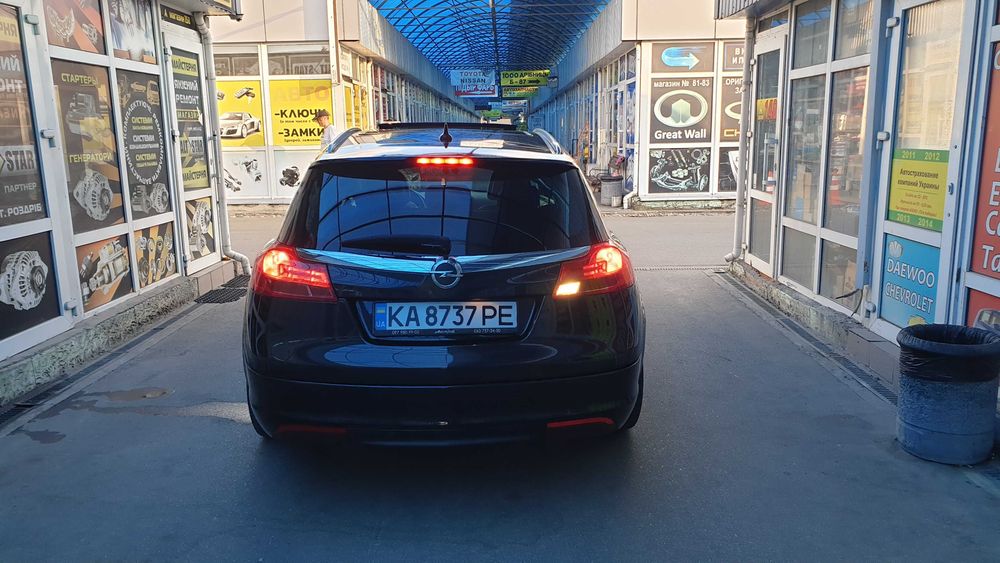 Продаю Opel Insignia