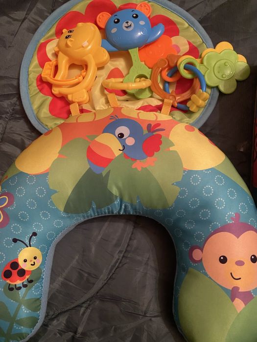 Подушка-розвиваюча