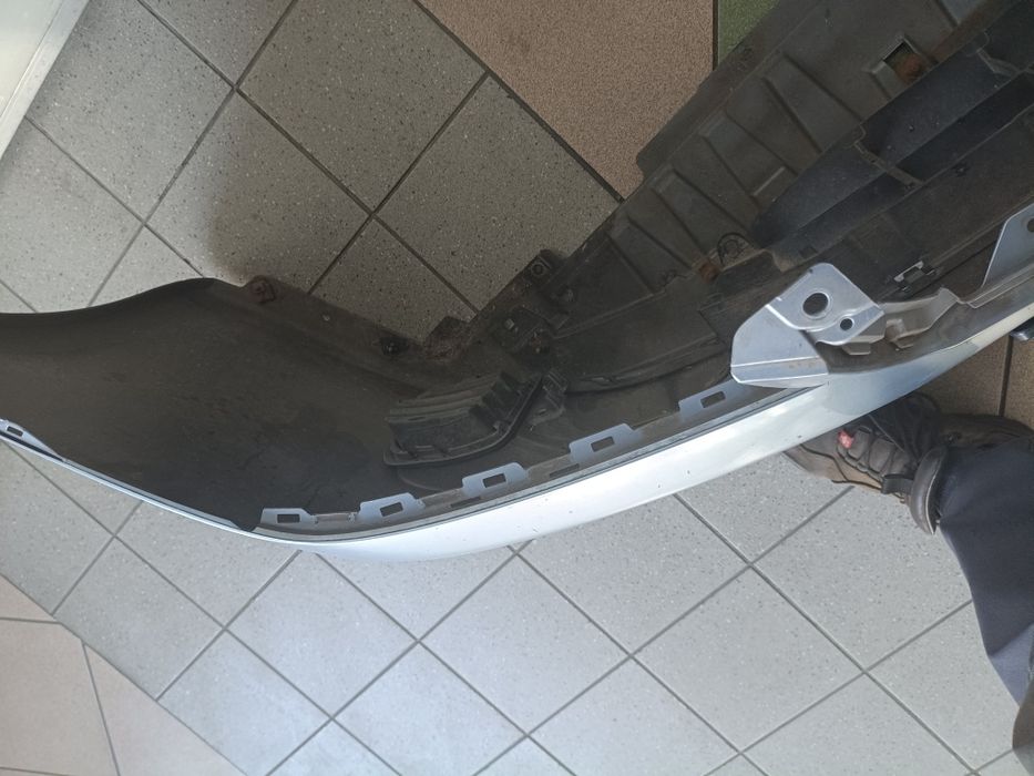 Accord 7 Lift zderzak przód dobry stan