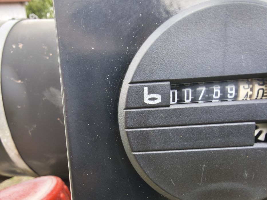 Sprężarka kompresor silnik Deutz Wydajność 4,1m3/min Młot pneumatyczny