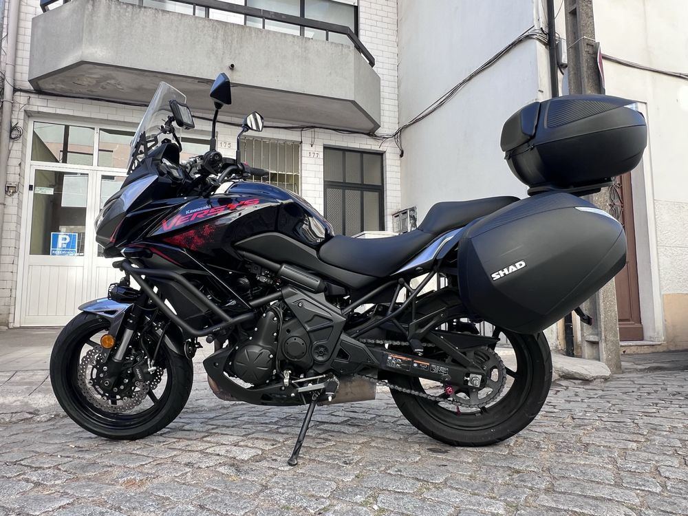 Kawazaki Versys 650cc grand tourer como nova muitos extras