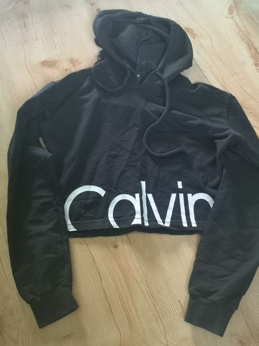 Krótka bluza z kapturem calvin klein