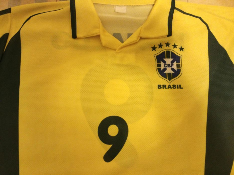 Camisola do Brasil como nova