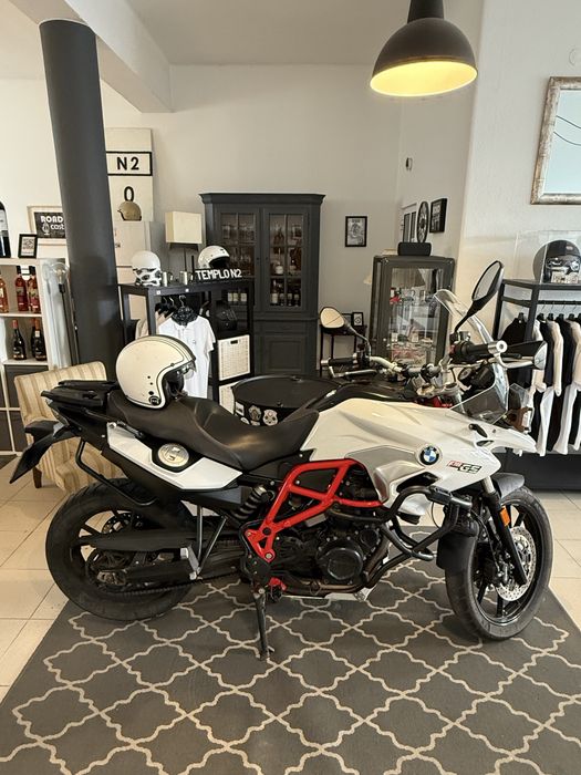 BMW F700GS como nova