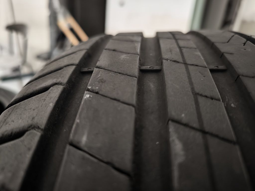 Opony lato 225/40/19 Pirelli Cintauro P7 opony 2021 stan bdb