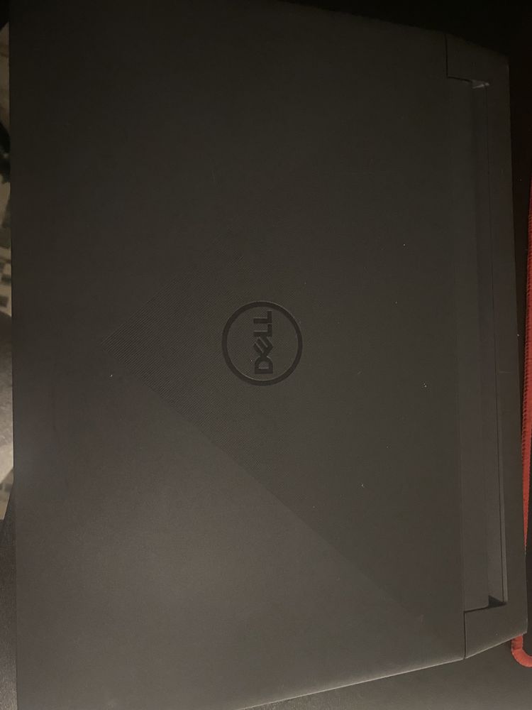 LaptopGamingowy Dell G15