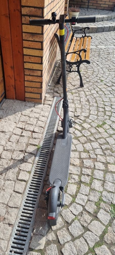 Hulajnoga elektryczna XIAOMI Mi PRO 2.