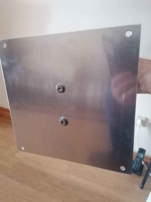 Suporte de tv led muito resistente