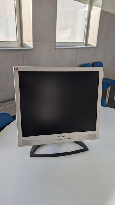 Ecrã Proview de 22 polegadas
