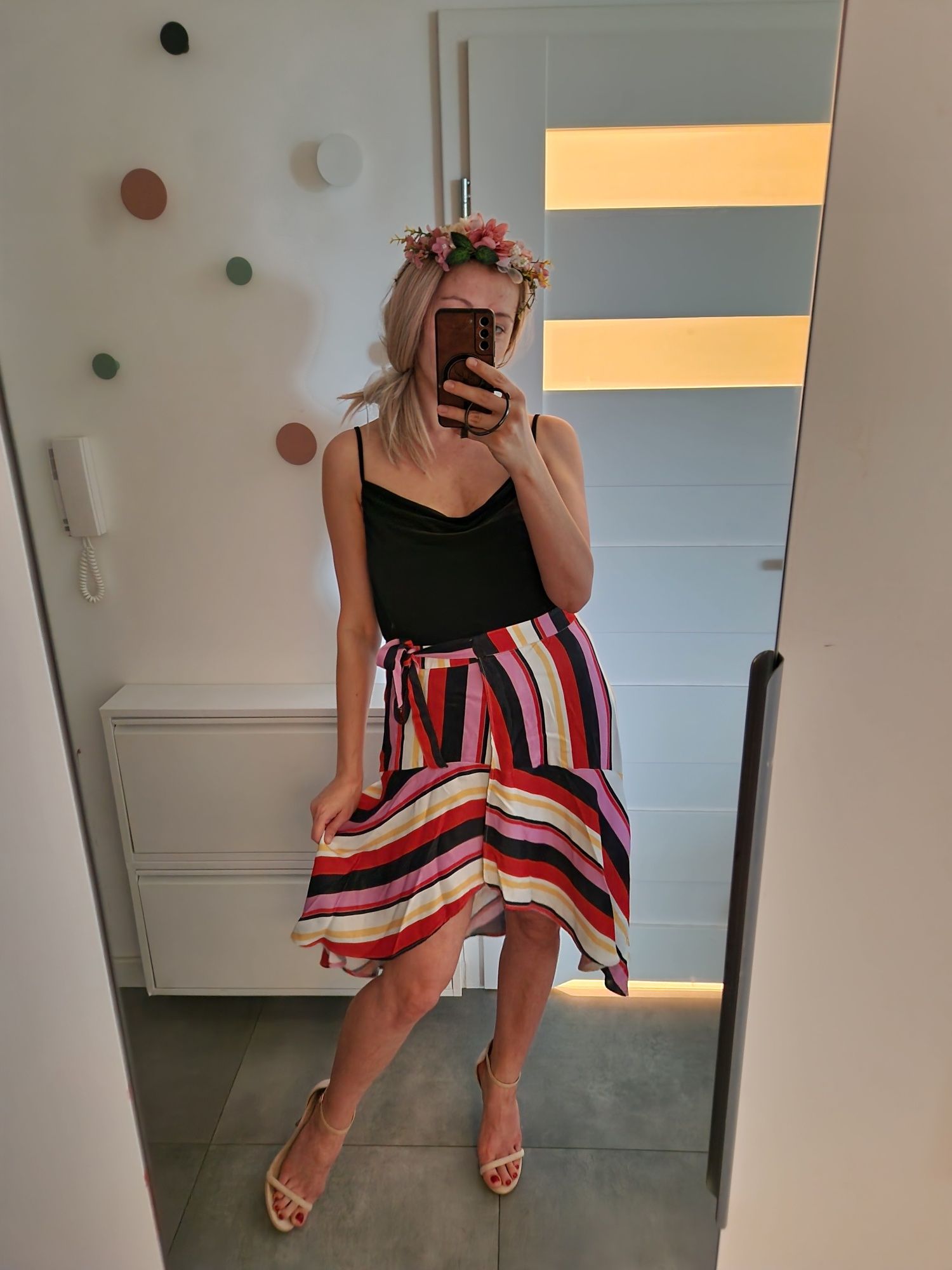 Bershka S 36 M 38 wiązana asymetryczna spódnica z falbanką paski