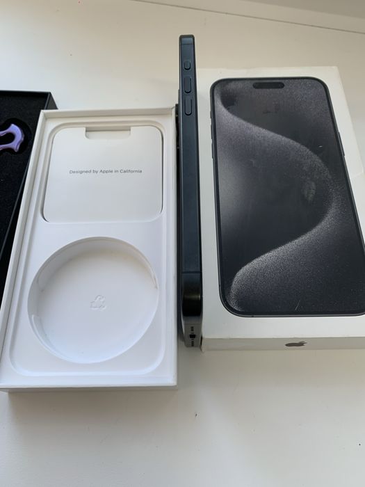 Iphone 15 pro max 256 black titanium e-sim