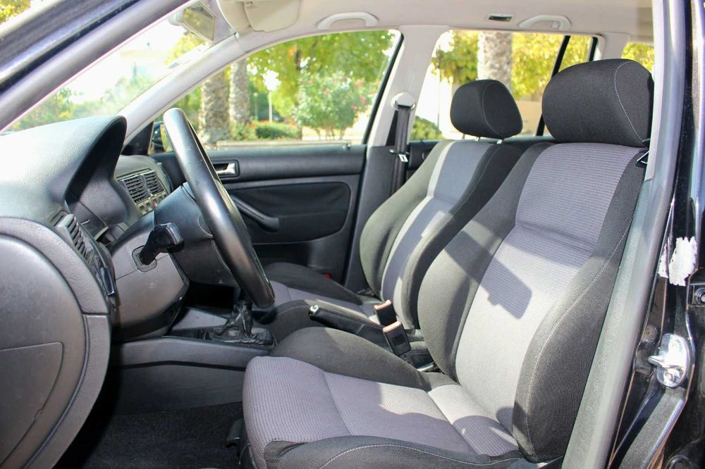 Volkswagen Golf Variant 1.4i | Histórico de revisões completo | AC