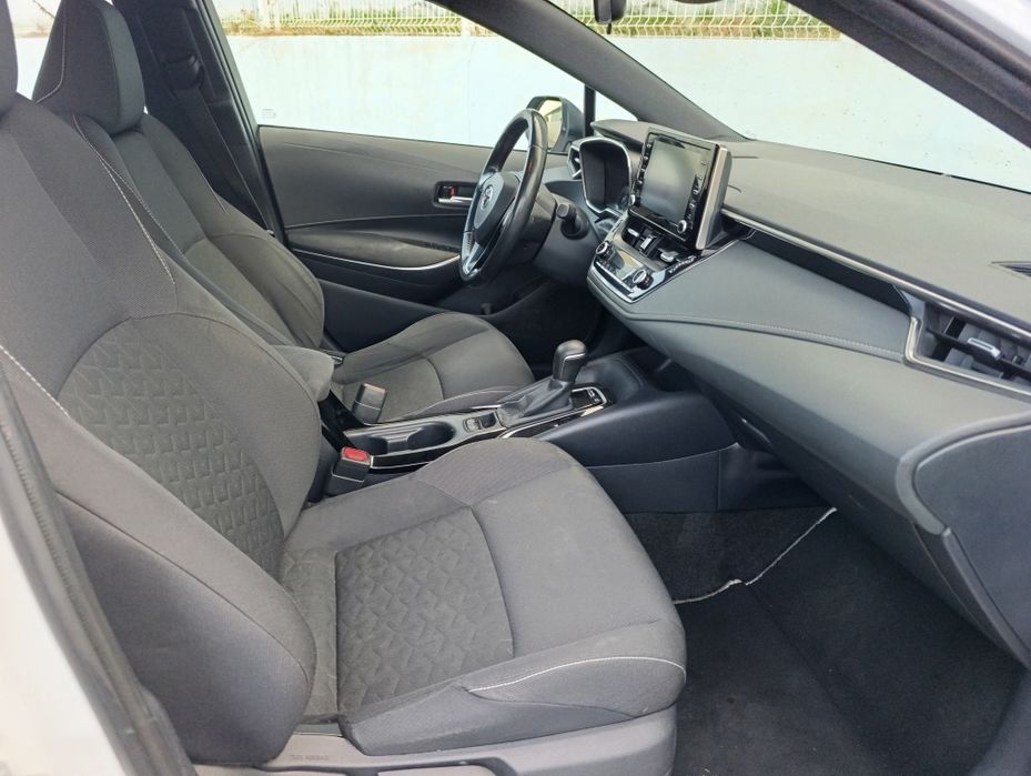 Vendo Toyota Corolla 1.8 hybrid