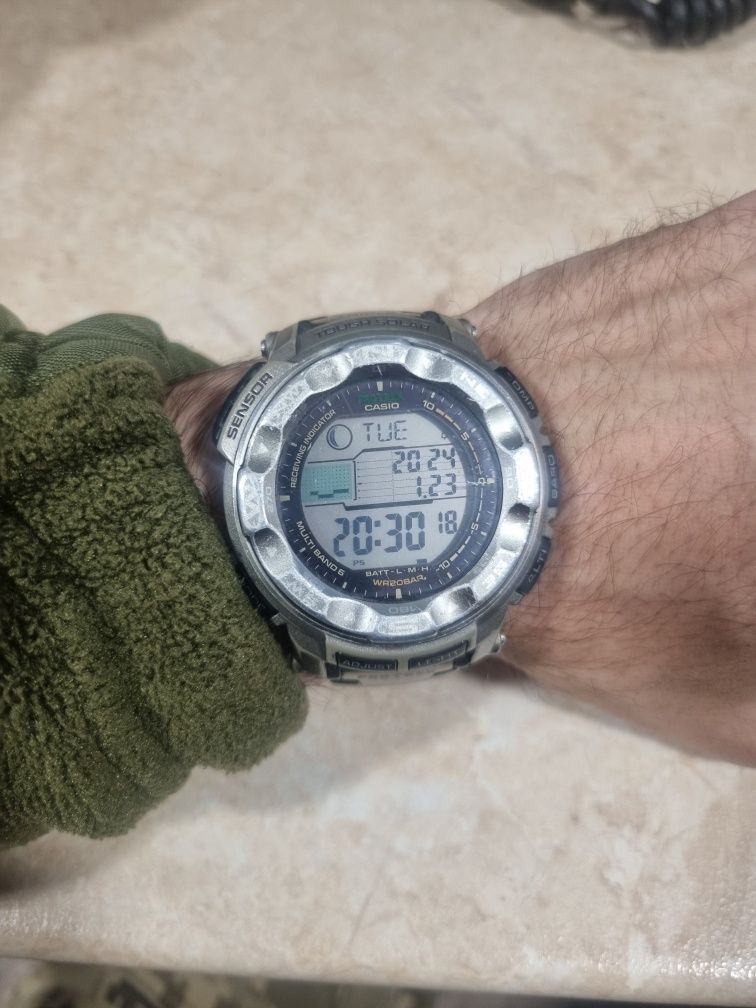 CASIO PRO TREK PRW-2500 TITAN, тактические часы Касио