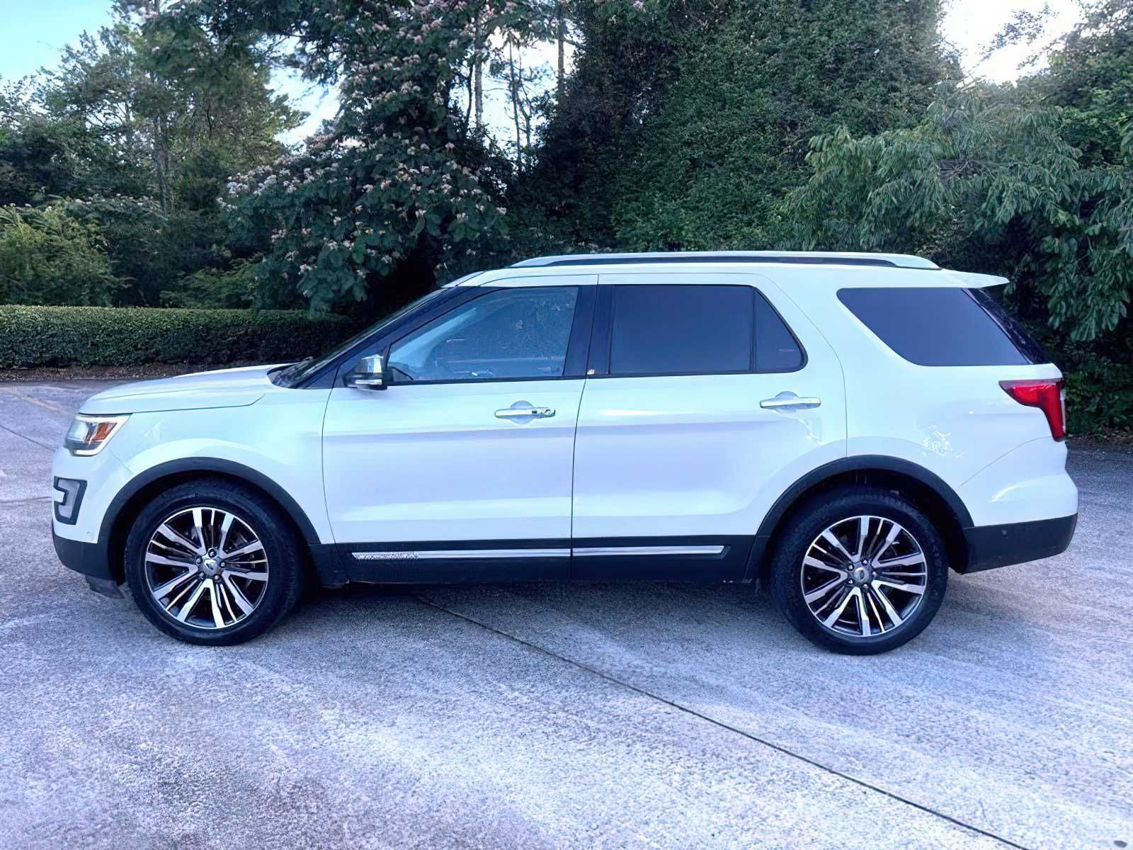Ford Explorer      2016