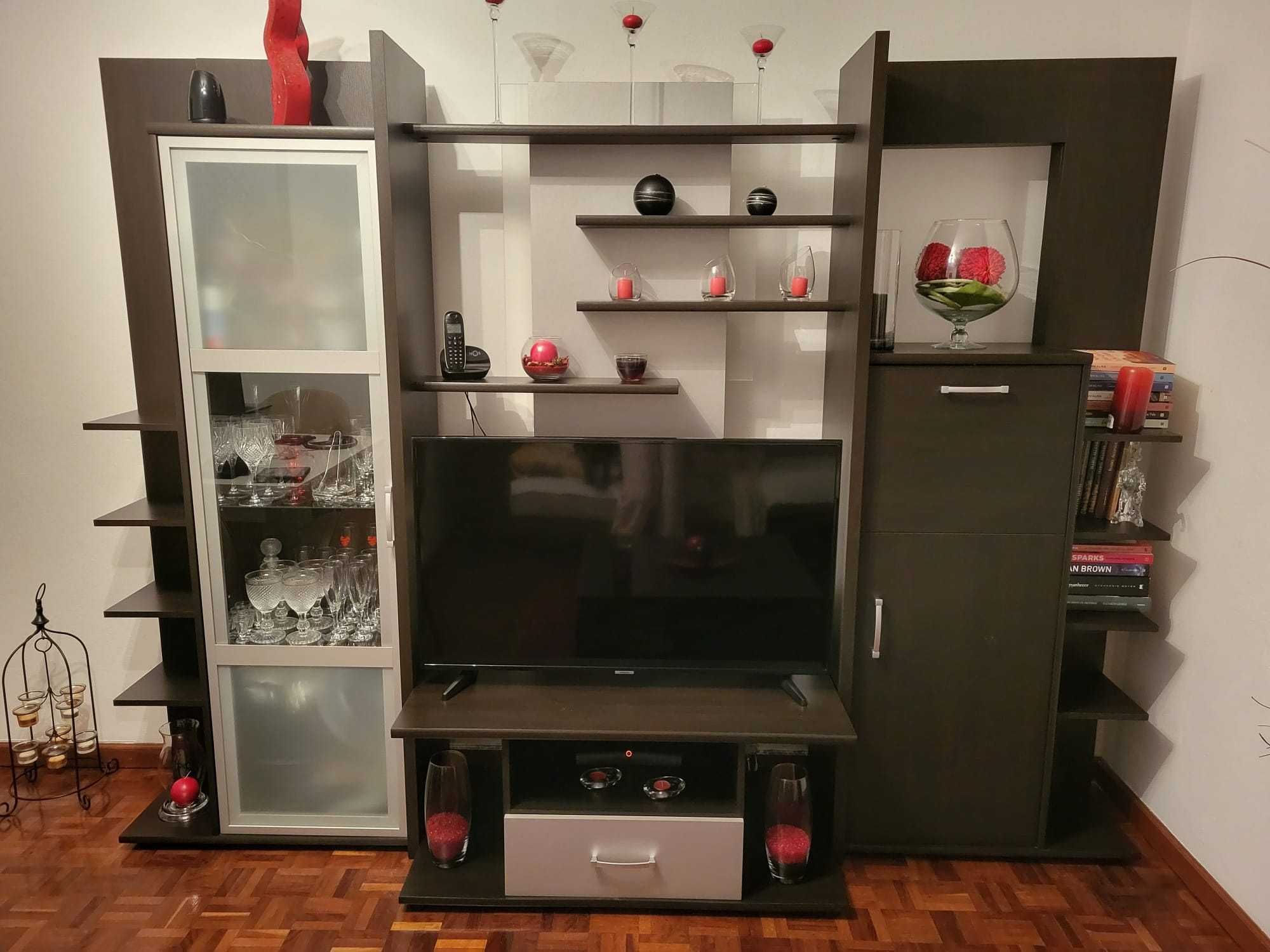Móvel de sala novo