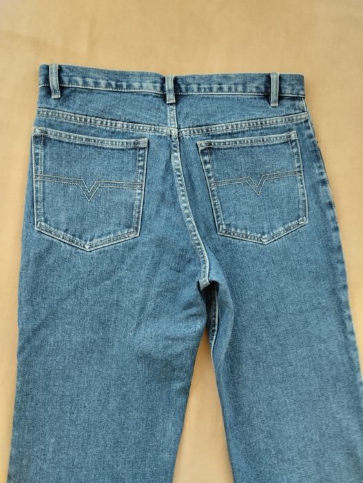 Классические джинсы, р. 32 Quality Guaranteed