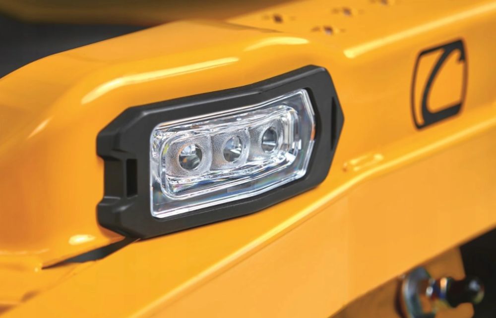 Traktor Kosiarka Cub Cadet ZERO-TURN XZ5 127cm / V-Twin Kawasaki 24 kM