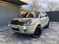 Hyundai Tucson 2.7