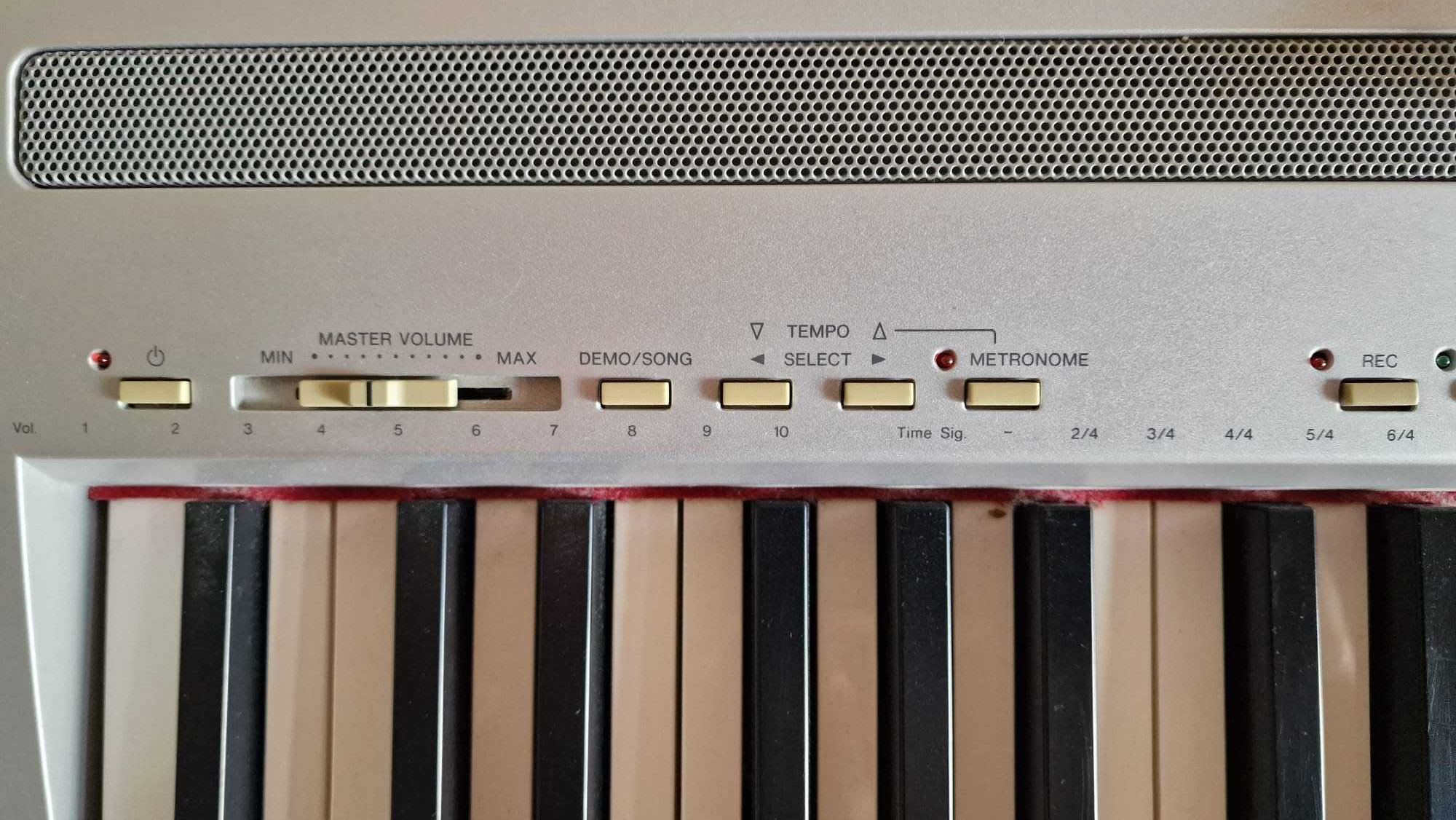 Digital piano Yamaha P95
