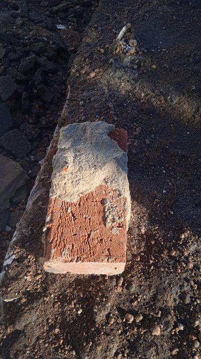 Продається цегла ,блок цегляний,шифер,плити дорожні .ПКЖ.пустотілі