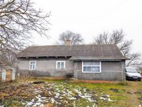 Будинок 17 км від Рівного