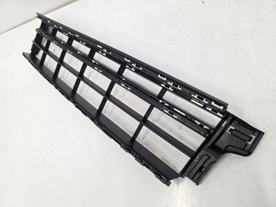 kratka środkowa vw passat b8 lift r-line 3g0853677aj 3g0853671aa nowa