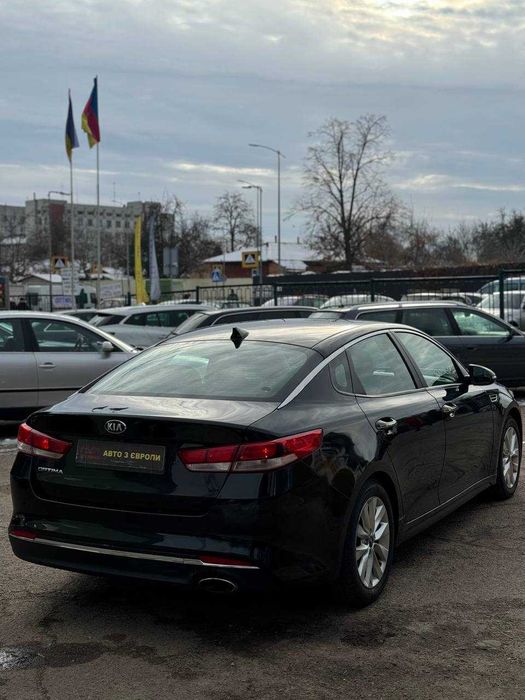 Автомобіль Kia Optima 2016