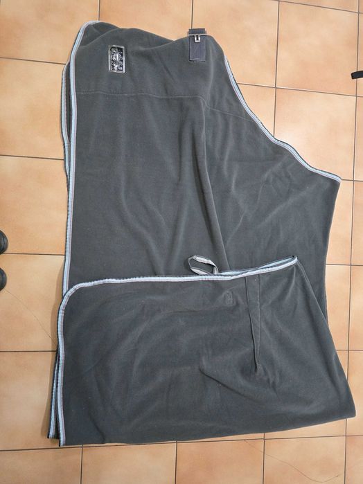Derka polarowa Eskadron – XL (145 cm)