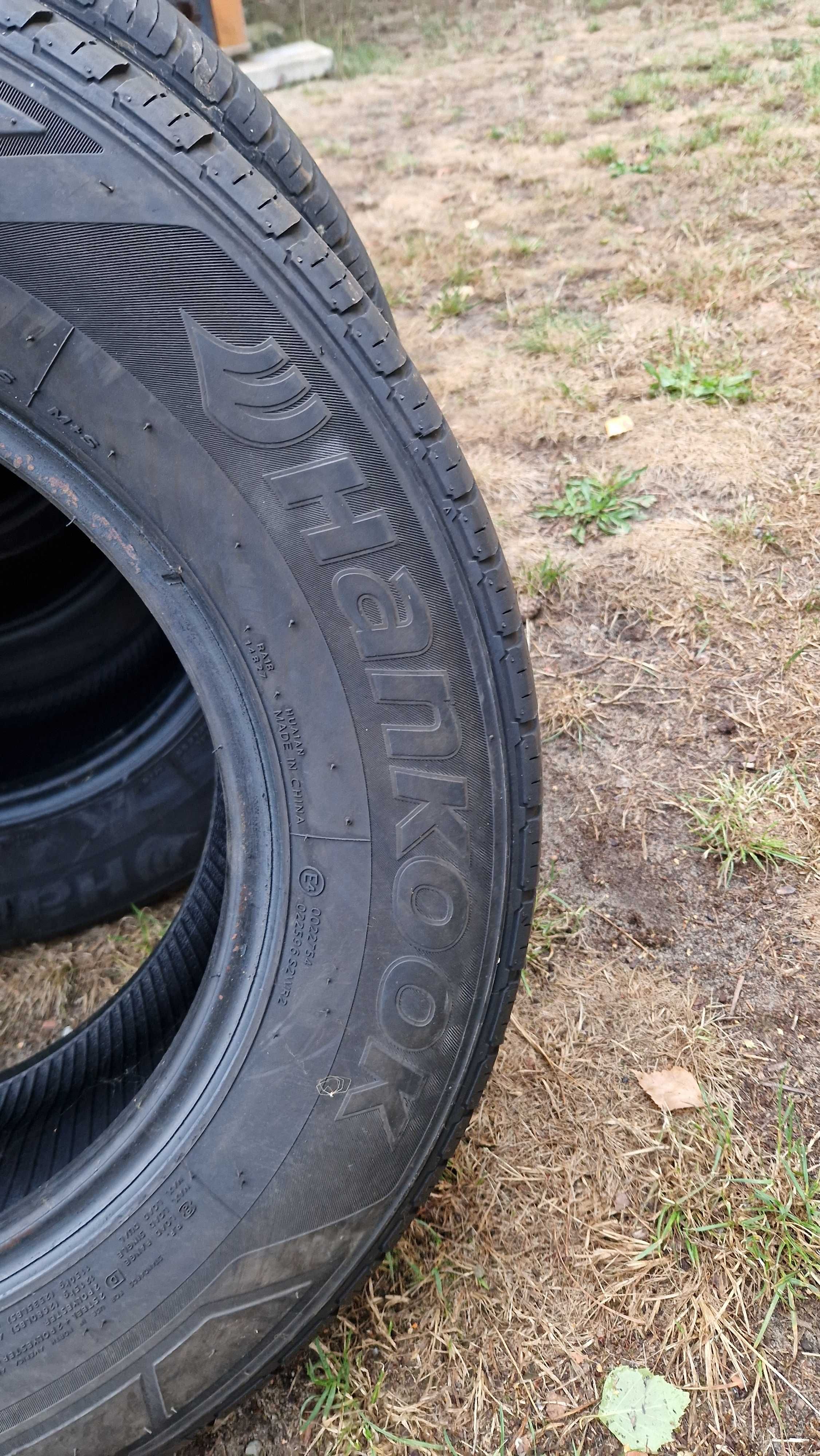 Sprzedam opony używane letnie do busa KLEBER I HANKOOK