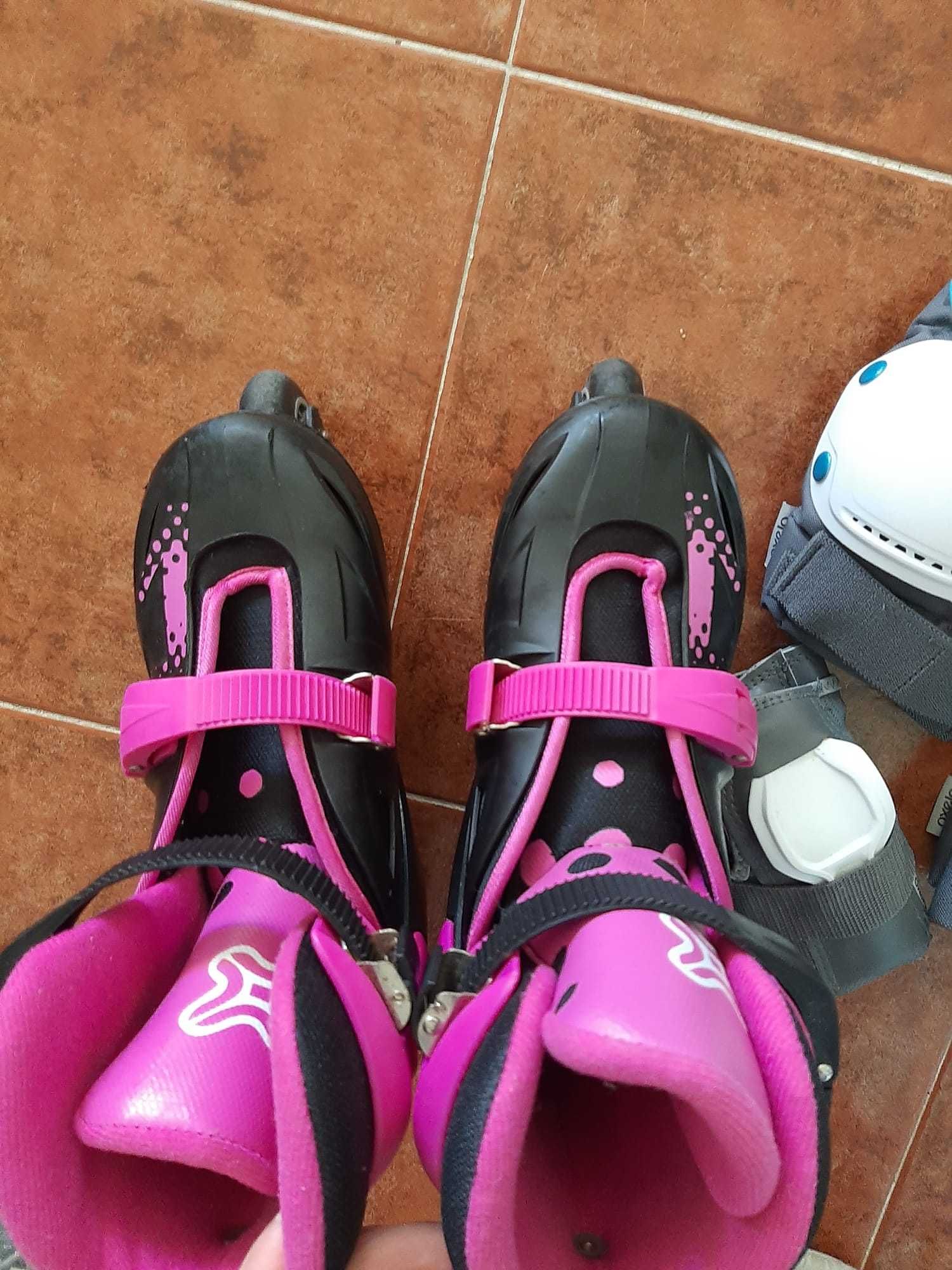 Patins em linha de menina