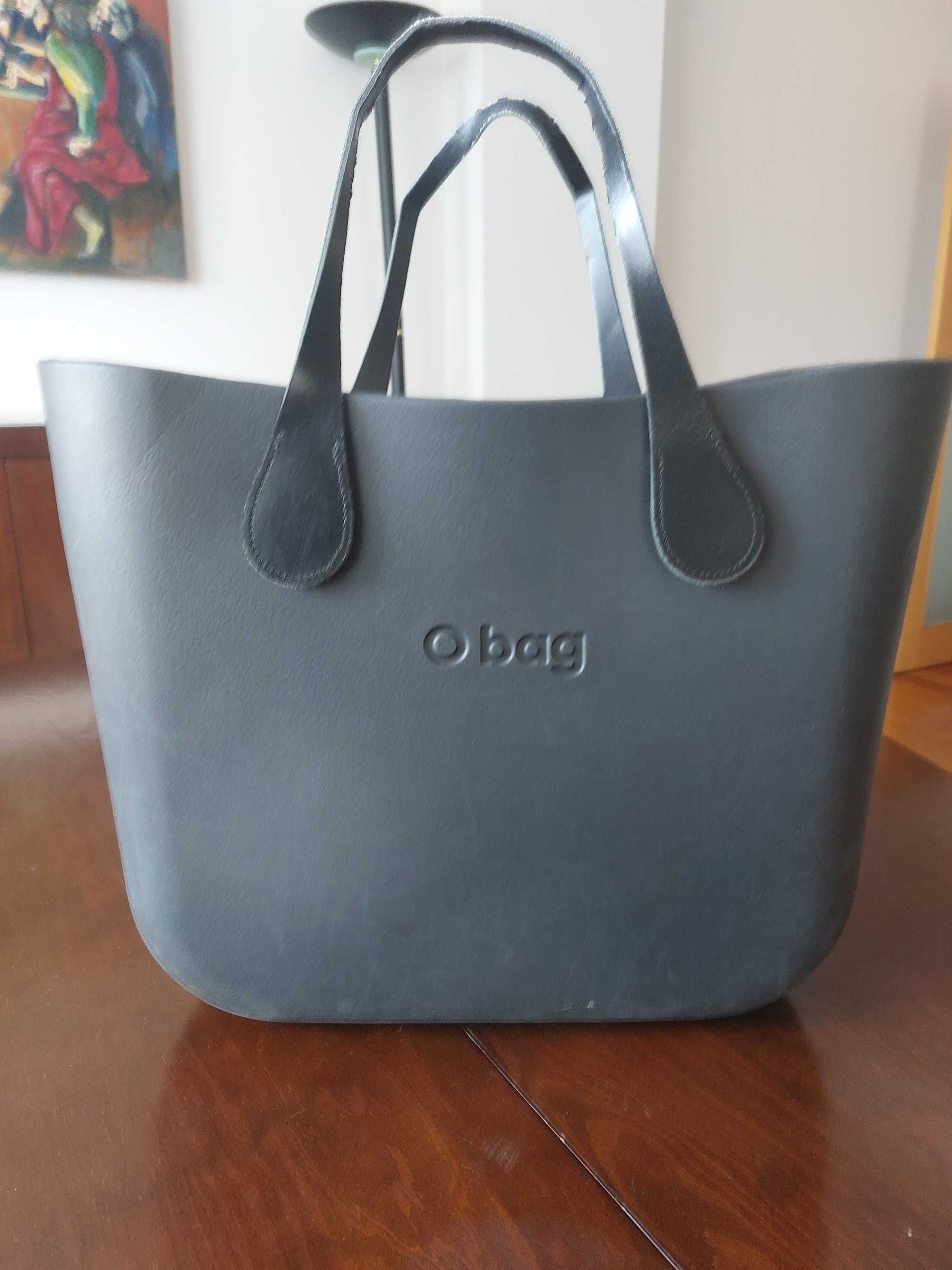 Mala O Bag preta
