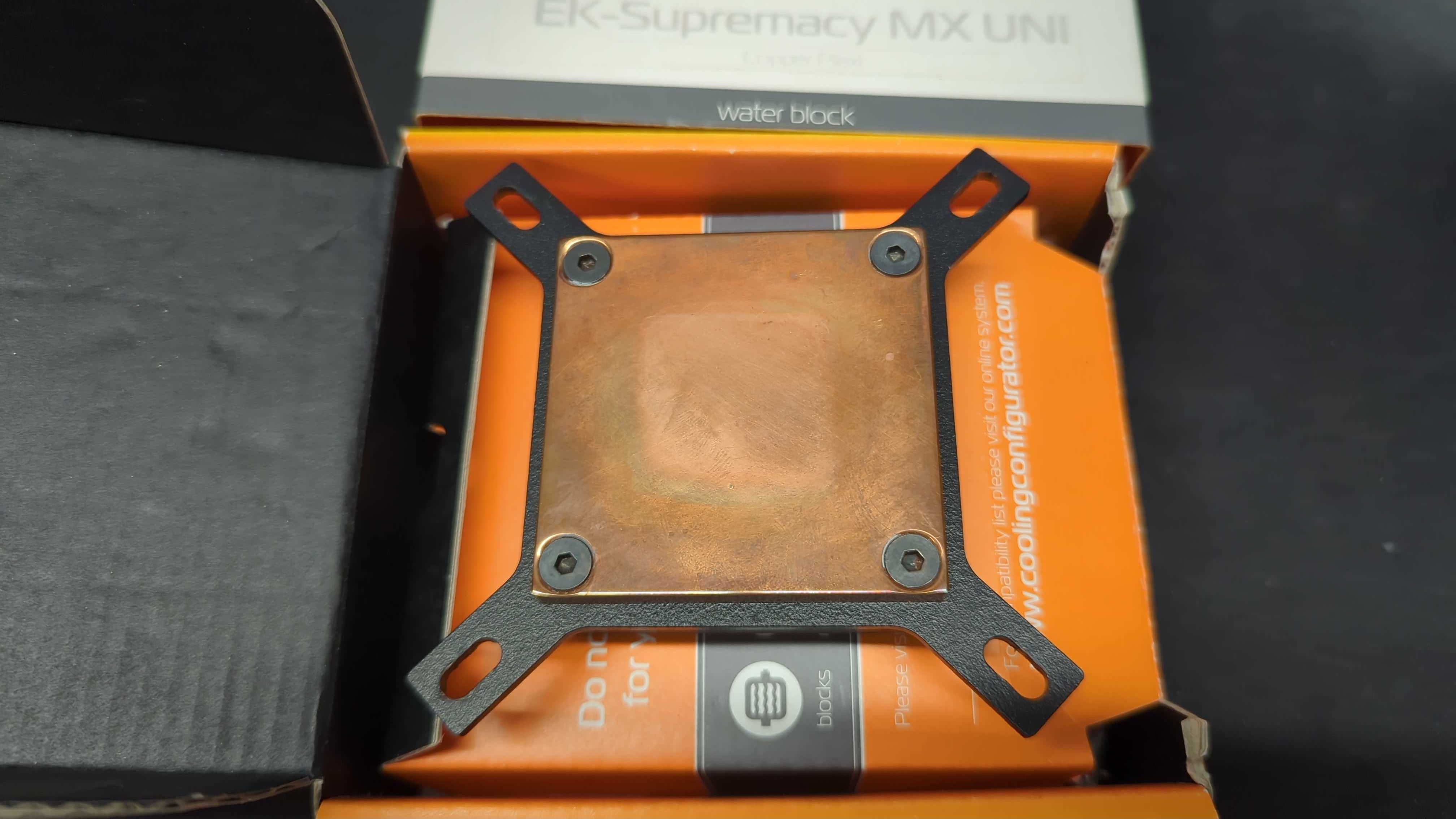 Водоблок EK-Supremacy MX UNI Copper Plexy на сучастні сокети Intel+AM4