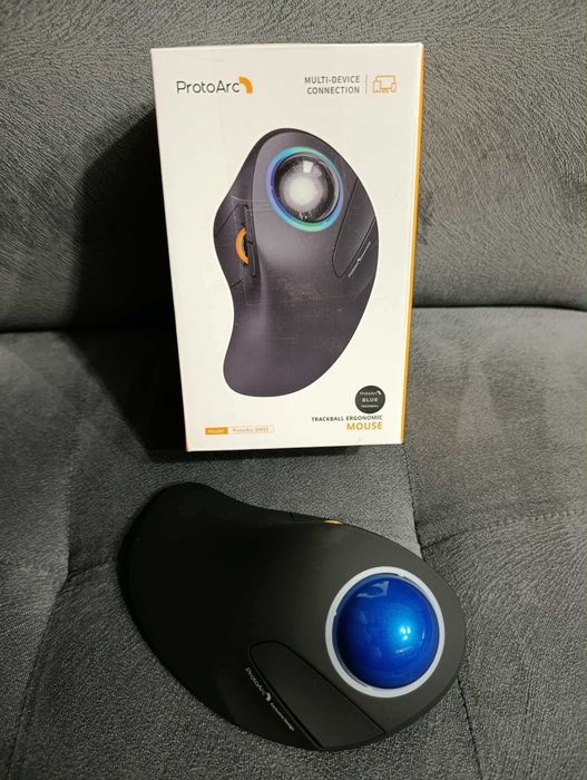 Mysz Trackball ProtoArc EM03 bezprzewodowa 1600DPI 930mAh RGB