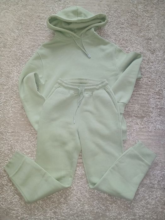 Продам костюм Favorite style