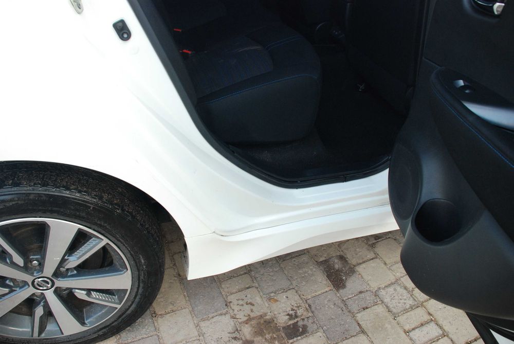 Ниссан Лиф Nissan leaf 2  9/21 г. 62 запас ход 384 км отличн состояние