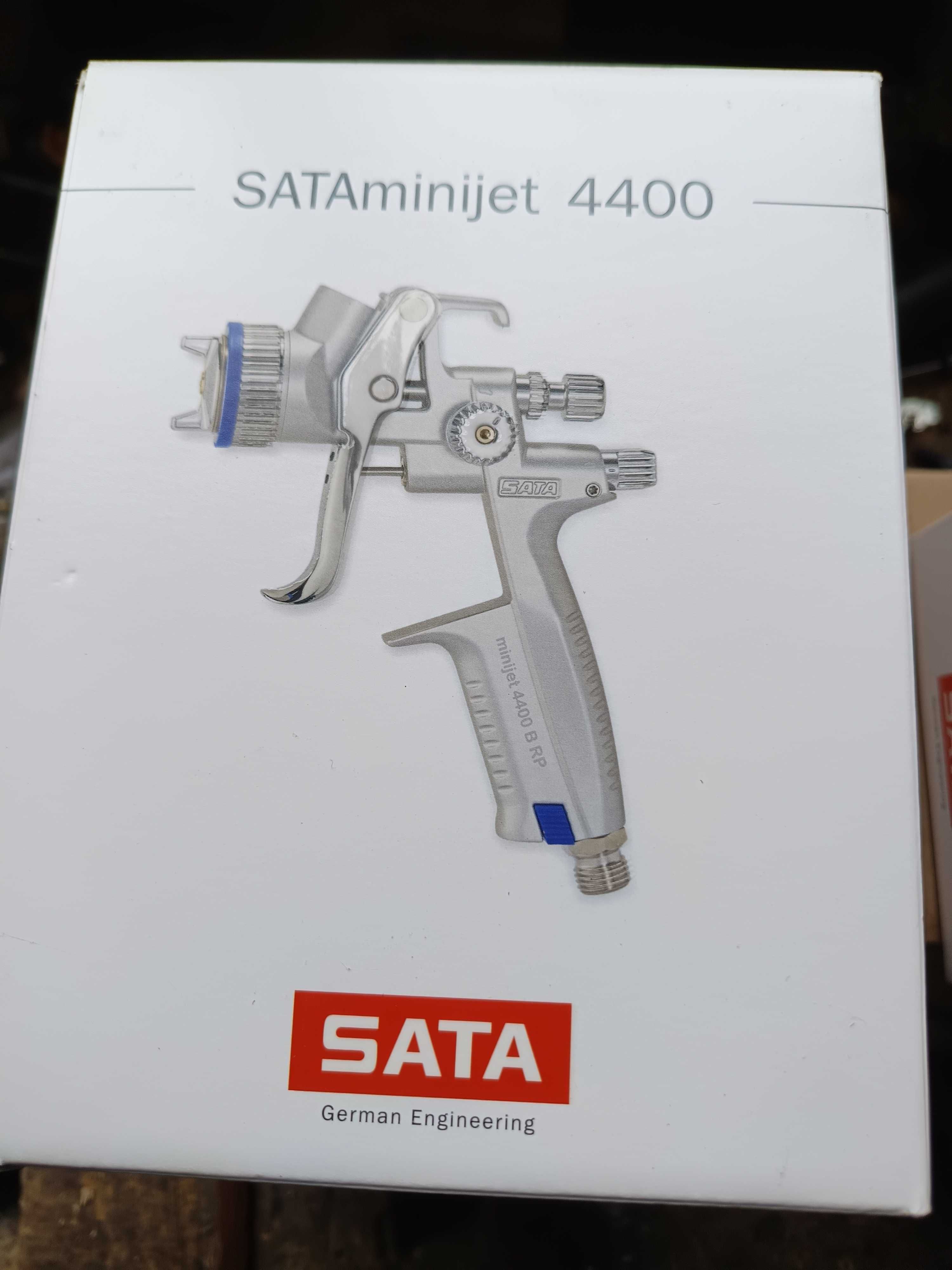 Pistolet lakierniczy sata4400