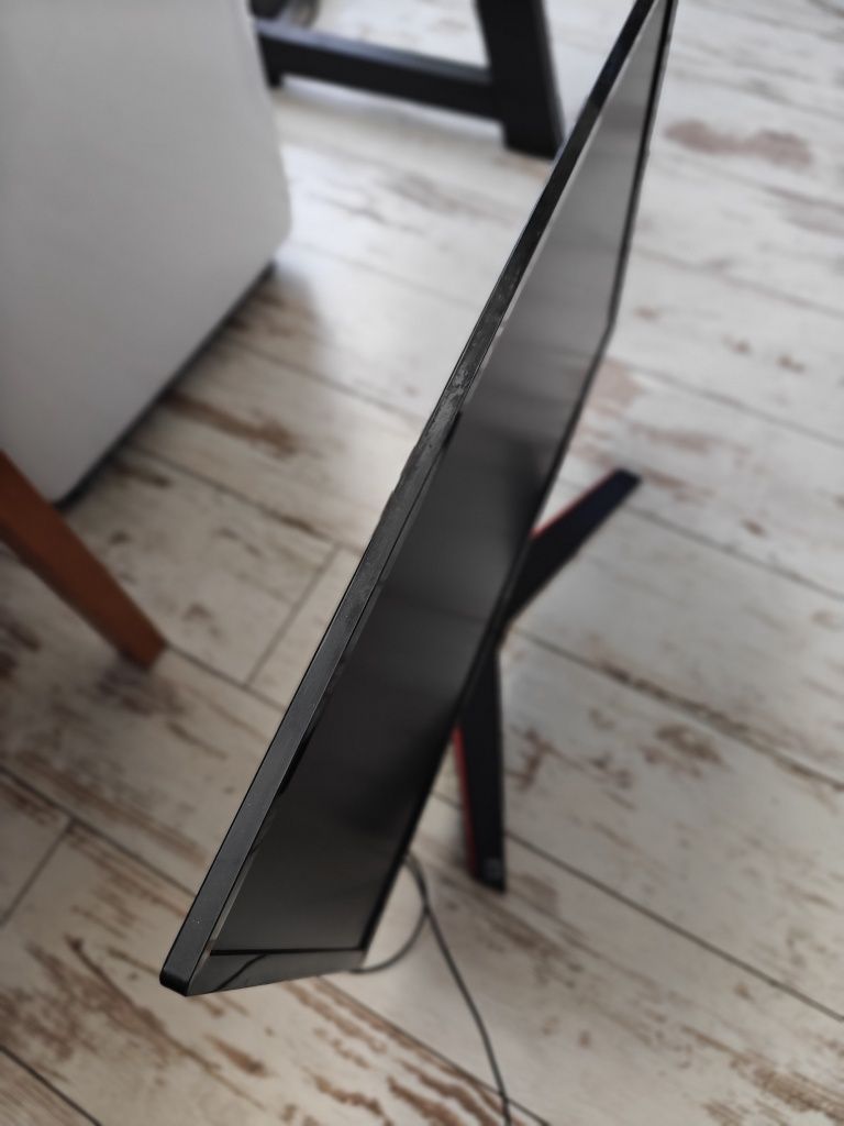 Monitor LG 24 cale